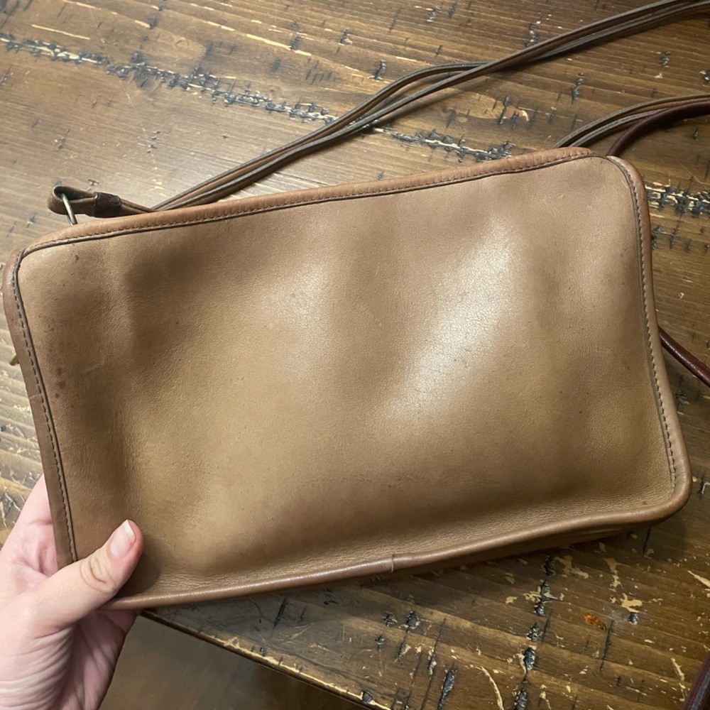 Vintage Coach basic bag